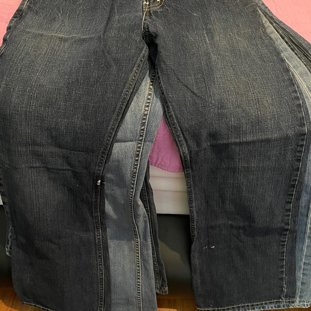 Jeans - Picture 8 of 9